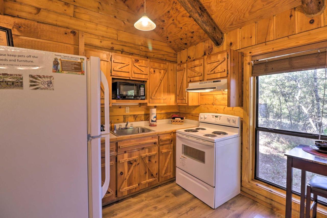 Broken Bow Cabin With Hot Tub And Bbq - 4 Mi To Lake! Stephens Gap エクステリア 写真